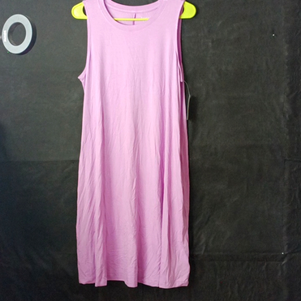 TIME AND TRU SLEEVELESS KNIT DRESS IN SOFT VIOLET